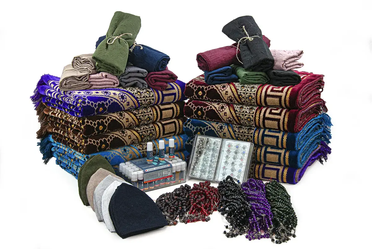 20 Kişilik Hac ve Umre Hediyelik Dodya Kadife Seccade Seti – Premium - 3