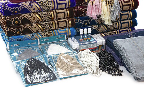 20 Kişilik Hac ve Umre Hediyelik Dodya Kadife Seccade Seti – Delüks (HRM) - 4