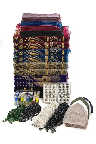 20 Kişilik Hac ve Umre Hediyelik Kadife Seccade Seti – Delüks - ihvanonline (1)