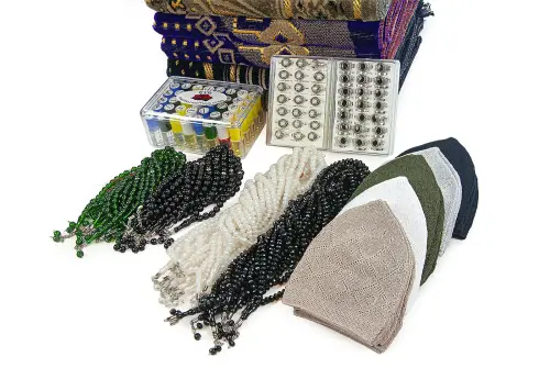 20 Kişilik Hac ve Umre Hediyelik Kadife Seccade Seti – Delüks - 3