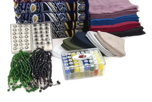 20 Kişilik Hac ve Umre Hediyelik Kadife Seccade Seti – Lüks (EMR) - 3