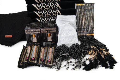 20 Kişilik Hac ve Umre Hediyelik Kadife Seccade Seti – Siyah - 4