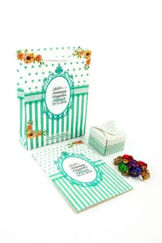 20 PCS - Book of Yasin - Pocket Size - 64 Pages - With Name Tag - Candy - With Cardboard Bag - Green Color - Mevlid Gift - 2