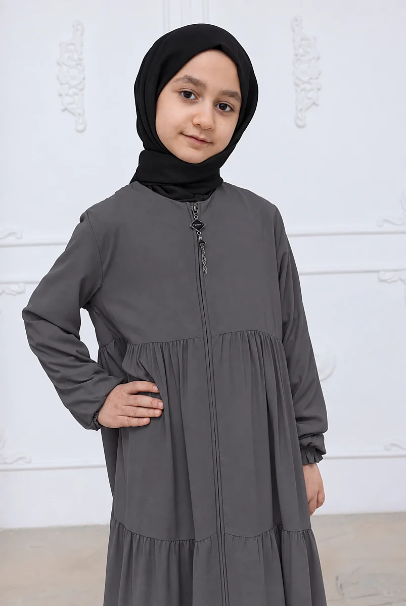 3 Katlı Medine İpeği Kız Çocuk Feracesi Rahat Kesim Çocuk Abaya - Füme (Kdm) - 3