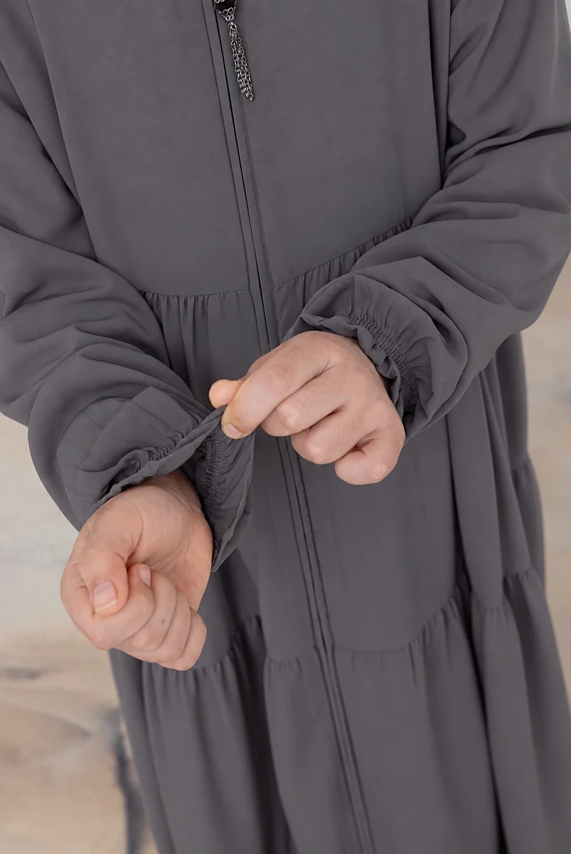 3 Katlı Medine İpeği Kız Çocuk Feracesi Rahat Kesim Çocuk Abaya - Füme (Kdm) - 7