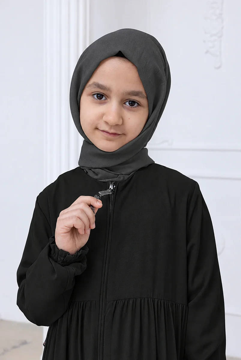 3 Katlı Medine İpeği Kız Çocuk Feracesi Rahat Kesim Çocuk Abaya - Siyah (Kdm) - 5