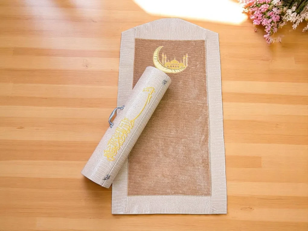 Hediyelik Seccade Seçiminde İhtiyacınız Olan Tüm İpuçları