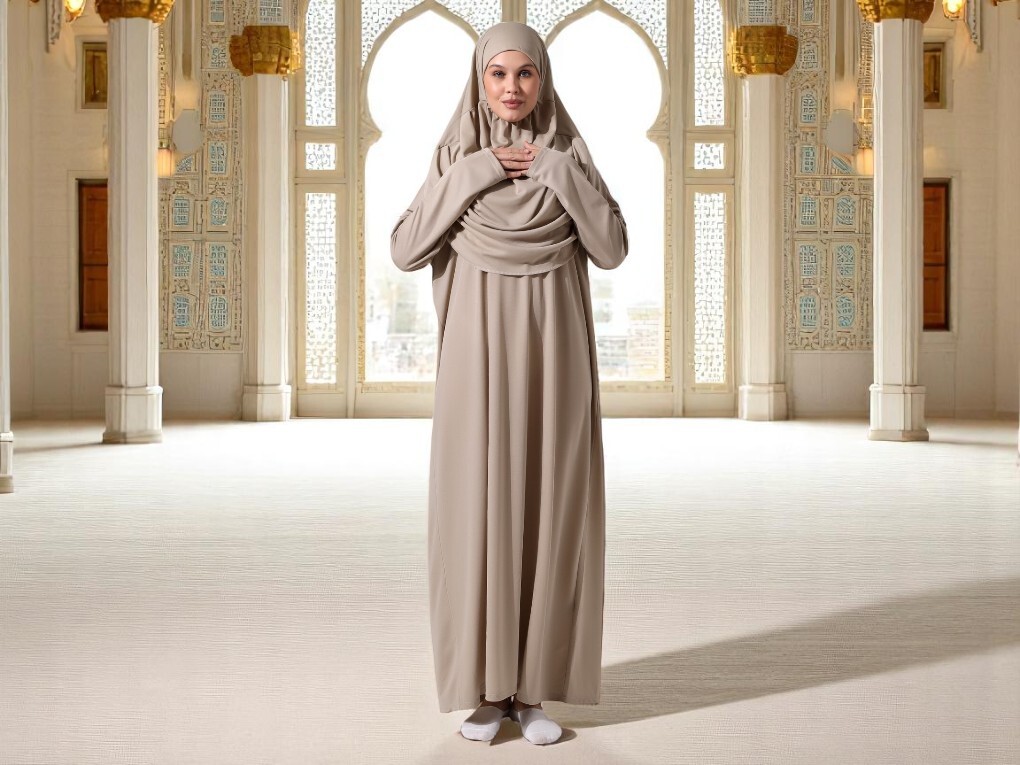 Taşıması Kolay, Kullanımı Hızlı: Tek Parça Namaz Elbisesi Modelleri