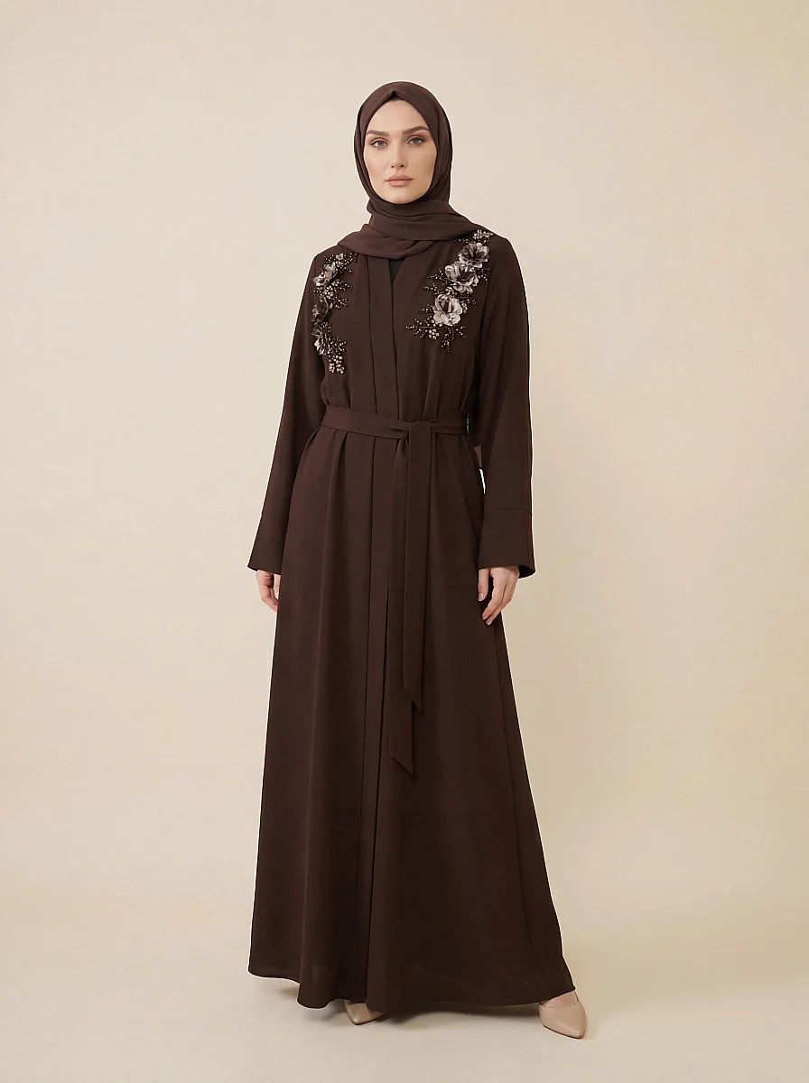 Abaya Takım Çiçek Aplikeli Taş Boncuk Detaylı Kuşaklı Uzun Kollu Kahve 9679-26 - 1