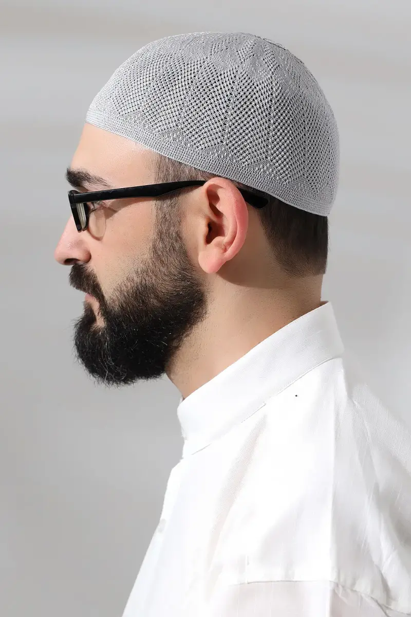 Açık Gri Safir Dantel Detaylı Örme Namaz Takkesi - 3