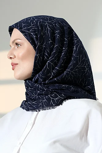 Ağaç Desenli Pamuklu Eşarp, Yumuşak Dokulu Flamlı Yazma Başörtüsü - Lacivert - 5