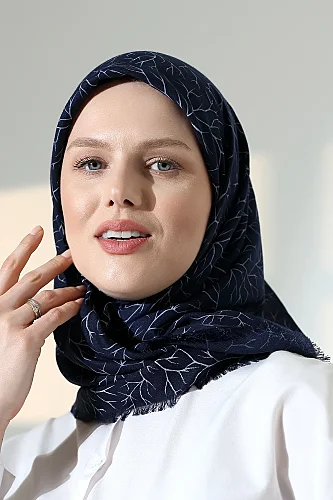 Ağaç Desenli Pamuklu Eşarp, Yumuşak Dokulu Flamlı Yazma Başörtüsü - Lacivert - 6