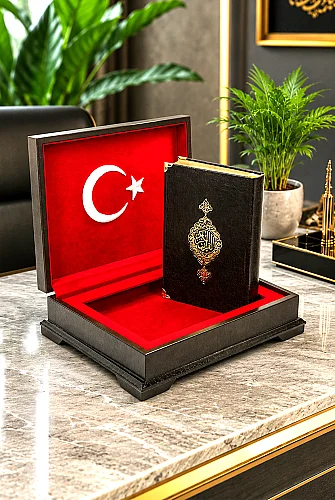 Ahşap Kutulu Türk Bayraklı Orta Boy Kuranı Kerim Özel Kadife Sandıklı Hediyelik Set - 1