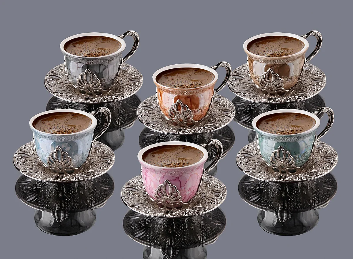 Ahu Tiryaki Kahve Sunum Seti - 6 Kişilik Metal İşlemeli Desenli Porselen Fincan Takımı - 1