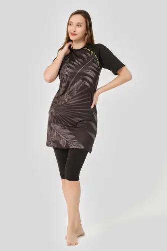 Alfasa Hızlı Kuruyan Desenli Reglan Battal Beden Yarım Kol Yarı Kapalı Tesettür Mayo Siyah - 24708-B-25 - Alfasa (1)