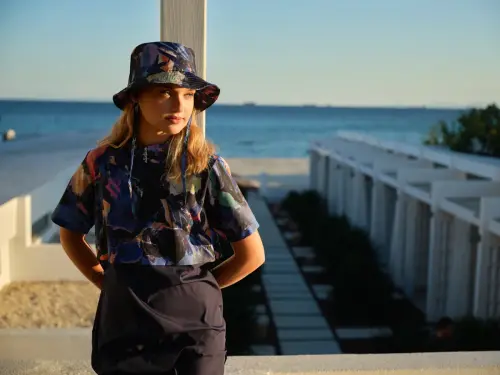 Alfasa Şapkalı Crop Görünümlü Yarım Kol Yarı Kapalı Tesettür Mayo Taytlı 26711-26 Lacivert - 9