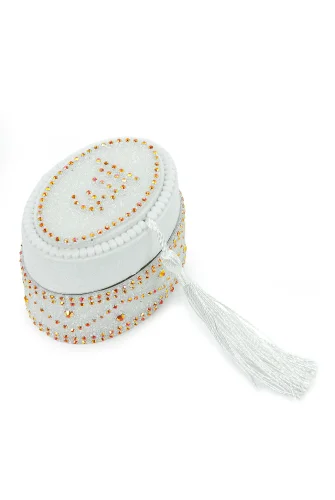 Allah Lafızlı Taş Süslemeli Püsküllü Kutulu Zikirmatik ve İnci Tesbihli Mevlüt Hediye Seti Beyaz - 3