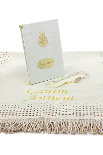 Anneler Gününe Özel İsim Nakışlı İnci Tesbih Yasin Kitabı Şönil Seccade Seti Beyaz - ihvanonline (1)