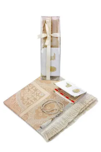 Babalar Gününe Özel Set 39 - İsim Baskılı Kadife Kaplı Yasin - Seccade - Tesbih - Kutulu 