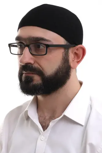 Black Winter Cross Patterned Woven Skullcap - 6