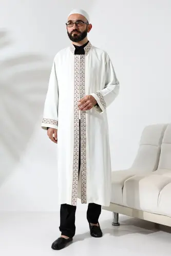 Bordo Desen İşlemeli Krem Hakim Yaka Çıt Çıtlı, Cepli İmam Cübbesi 