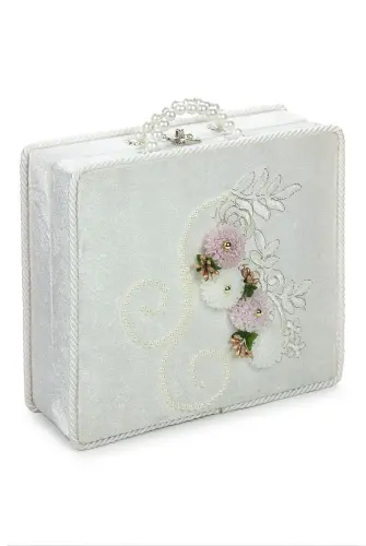 Boxed Flower Detailed Dowry Prayer Rug Set Suitable for Bridal Bundle Gift Shawl Quran Set White - İhvan (1)