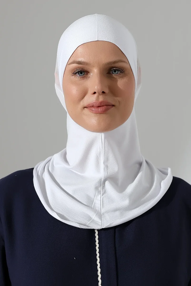 Boyunluklu Parçalı Tüllü Pratik Bone - Beyaz - 1