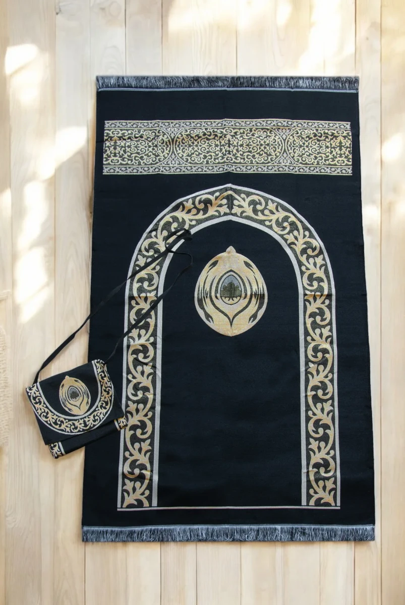 Çantalı Hacerül Esved Seccade – Goblen Kumaş, Taşınabilir Askılı Model - 1