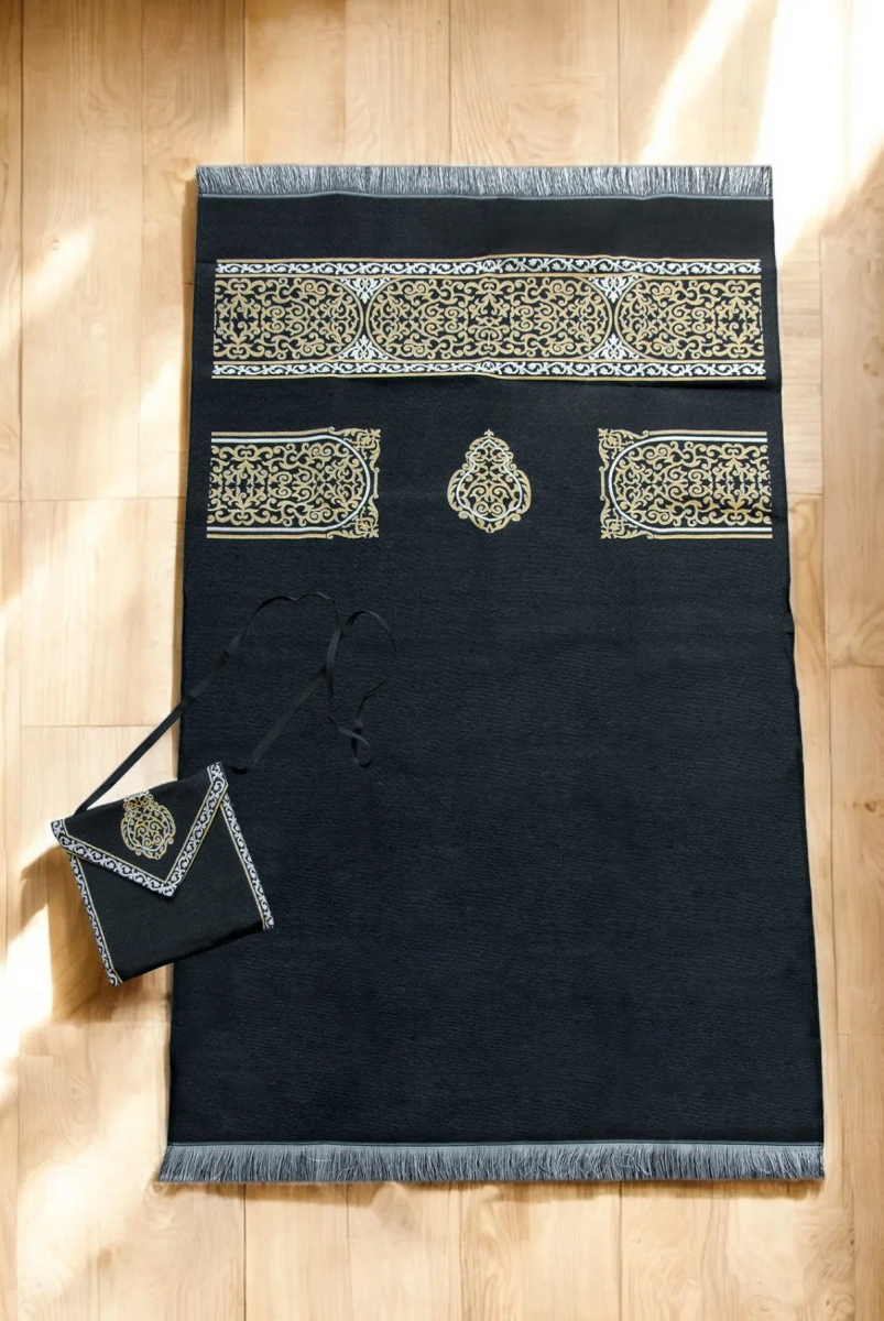 Çantalı Kabe Örtüsü Seccade – Goblen Kumaş, Taşınabilir Askılı Model - 1