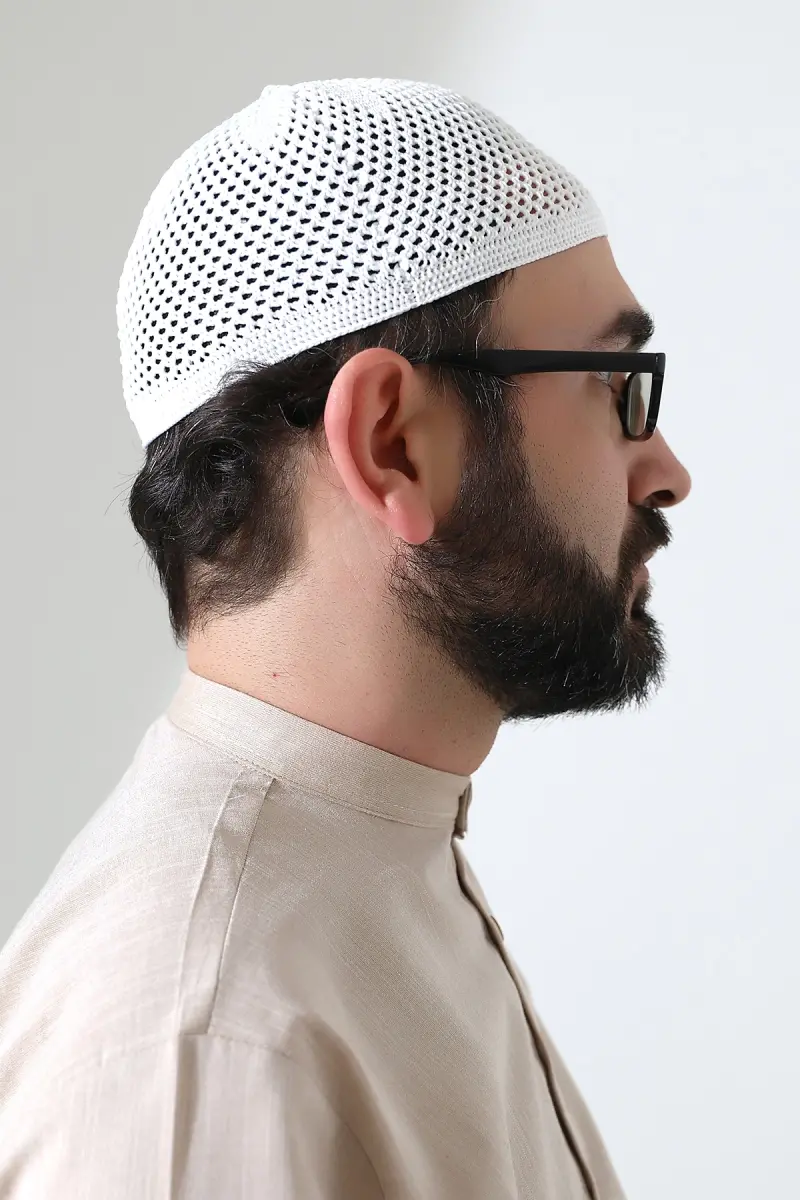Çelik Örme Namaz Takkesi Beyaz - 4