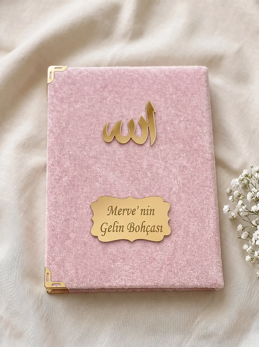 Çeyizlik Kişiye Özel İsimli Yasin ve Seccade Hediyelik Gelin Bohçası Seti Pembe - 3