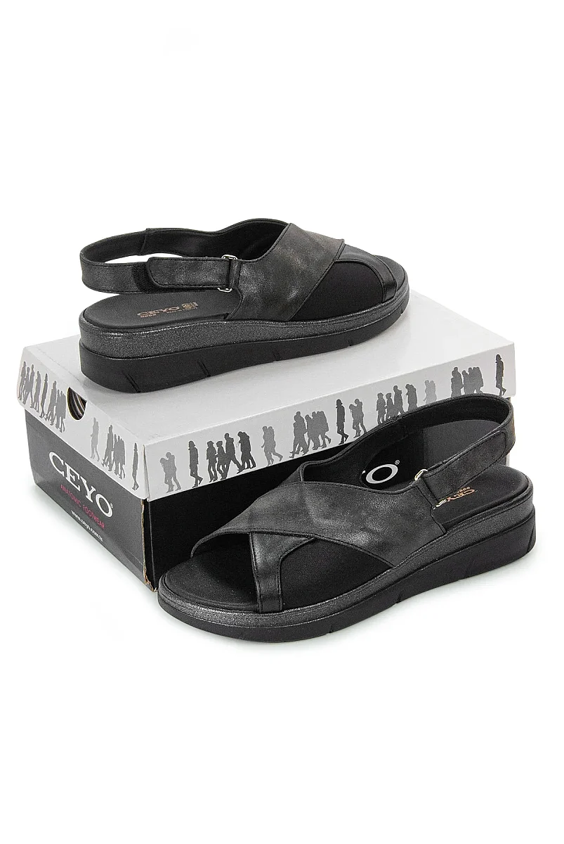 Ceyo Fashion Ayarlanabilir Cırt Cırtlı Hac Umre Kadın Sandalet - 9985 - Siyah - 2