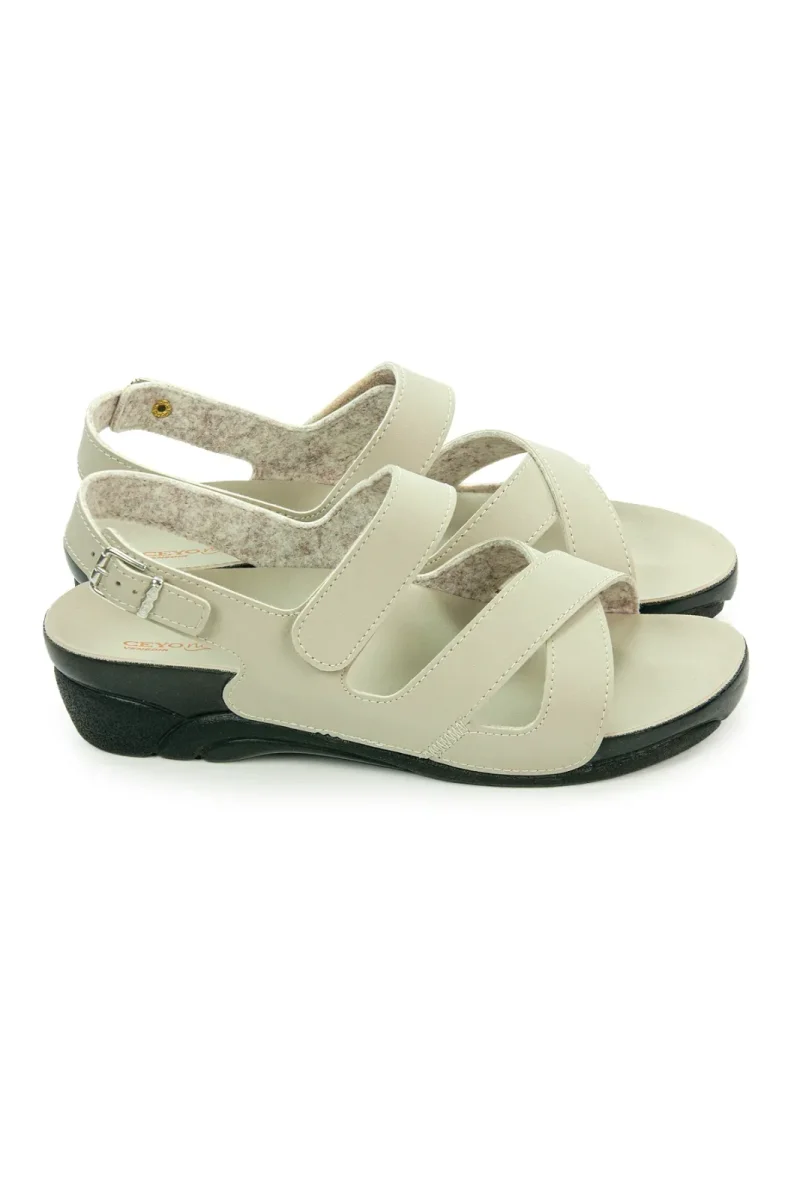 Ceyo Tokalı ve Cırt Cırtlı Ayarlanabilir Kadın Hac Umre Sandaleti Krem - 4