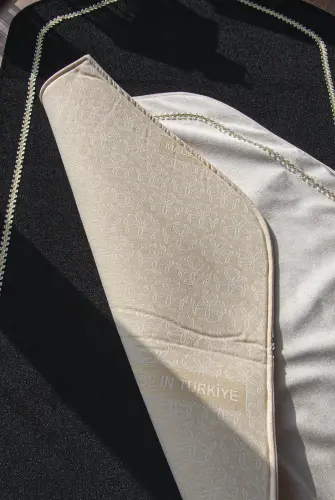 Kalpli Süngerli Seccade Gelin Damat Bohçası Kadife Çift Seccadesi Siyah Krem - ihvanonline (1)