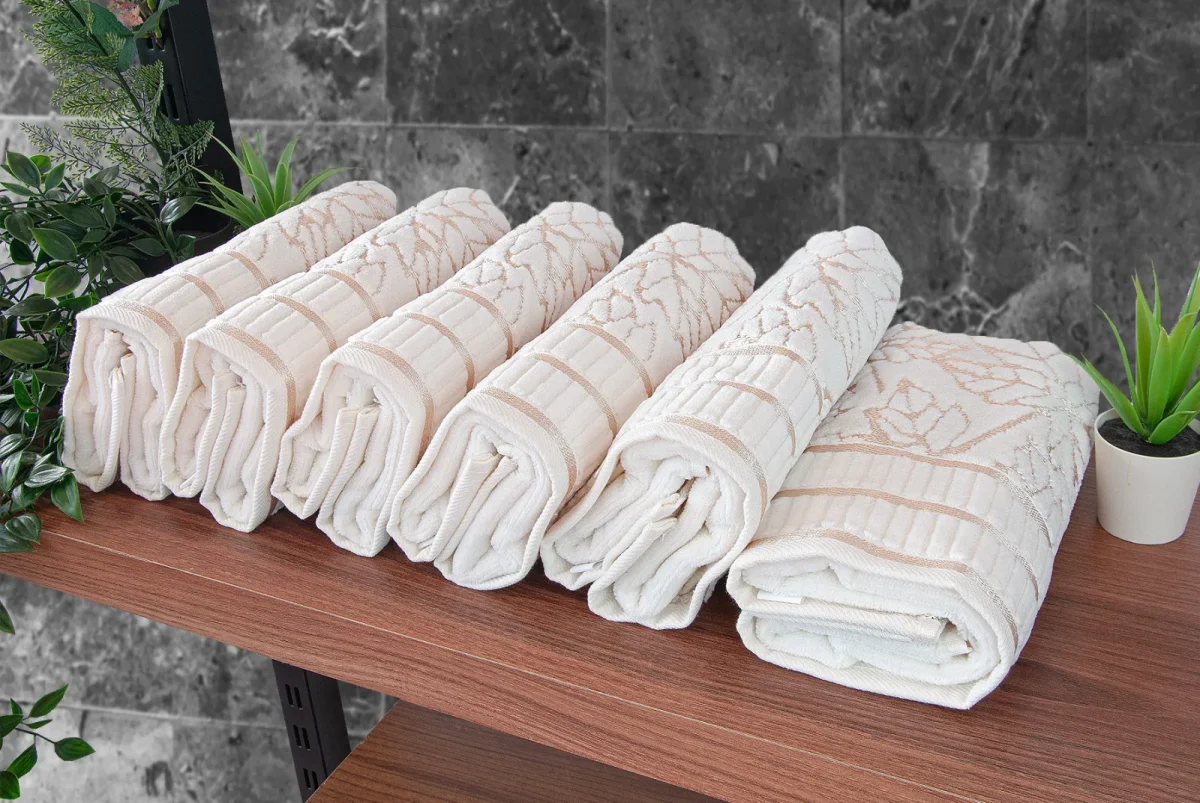 Çınar Jakarlı 6’lı Kadife Pamuklu El ve Yüz Havlu Seti 50x90 cm - 04557 - Gold - 2