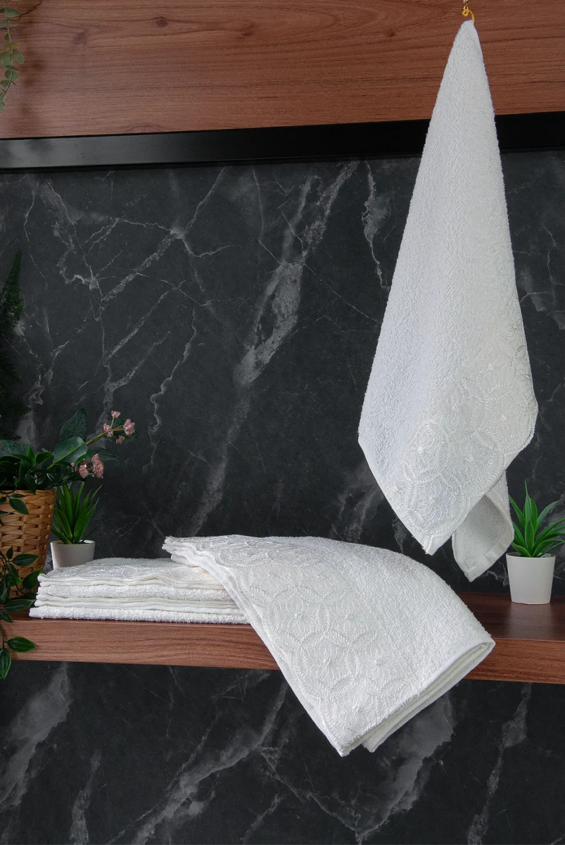 Dantelli Güpürlü Lüks %100 Pamuk Çeyizlik 6 lı El Yüz Havlu Seti 40X70 - Beyaz - 4400 - 2