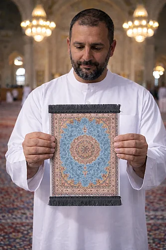 Mini Alın Seccadesi Kaymaz Taban Desenli Cep Tipi Seyahat Namaz Seccadesi - Kırmızı - ihvanonline (1)