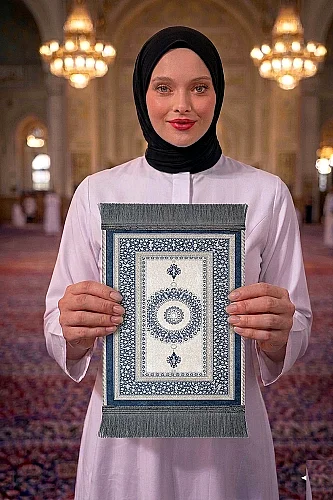 Mini Alın Seccadesi Kaymaz Taban Desenli Cep Tipi Seyahat Namaz Seccadesi - Lacivert/Krem 