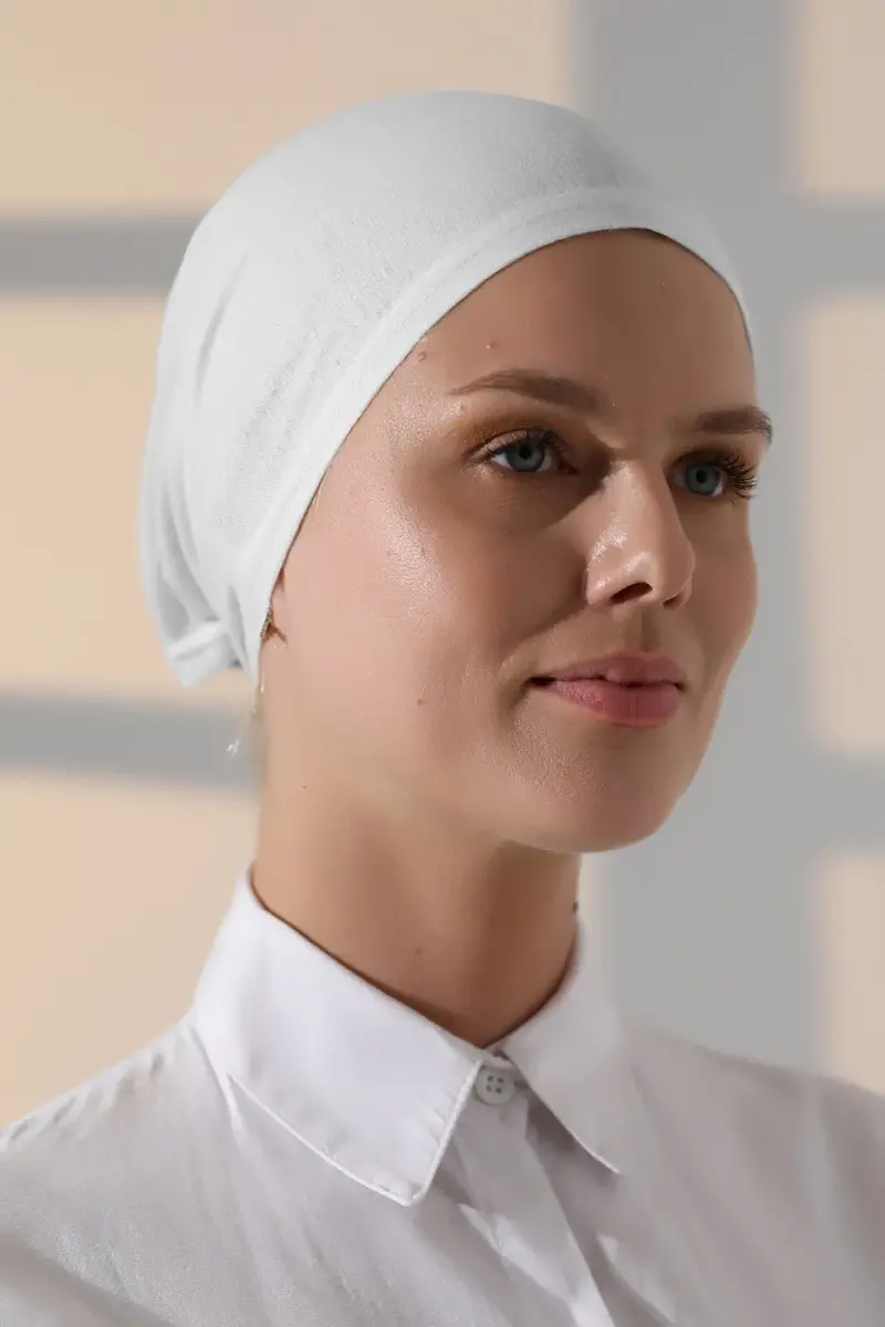 Dikişli Bağlamalı Düz Penye Tesettür Bone Beyaz - 2