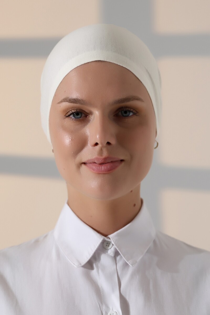Dikişli Bağlamalı Düz Penye Tesettür Bone Krem - 3