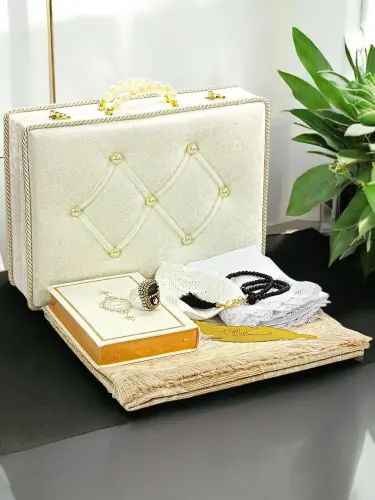 Dowry Prayer Rug Set With Box Suit For Groom Bride Bundle Gift Shawl Quran Set White - 1