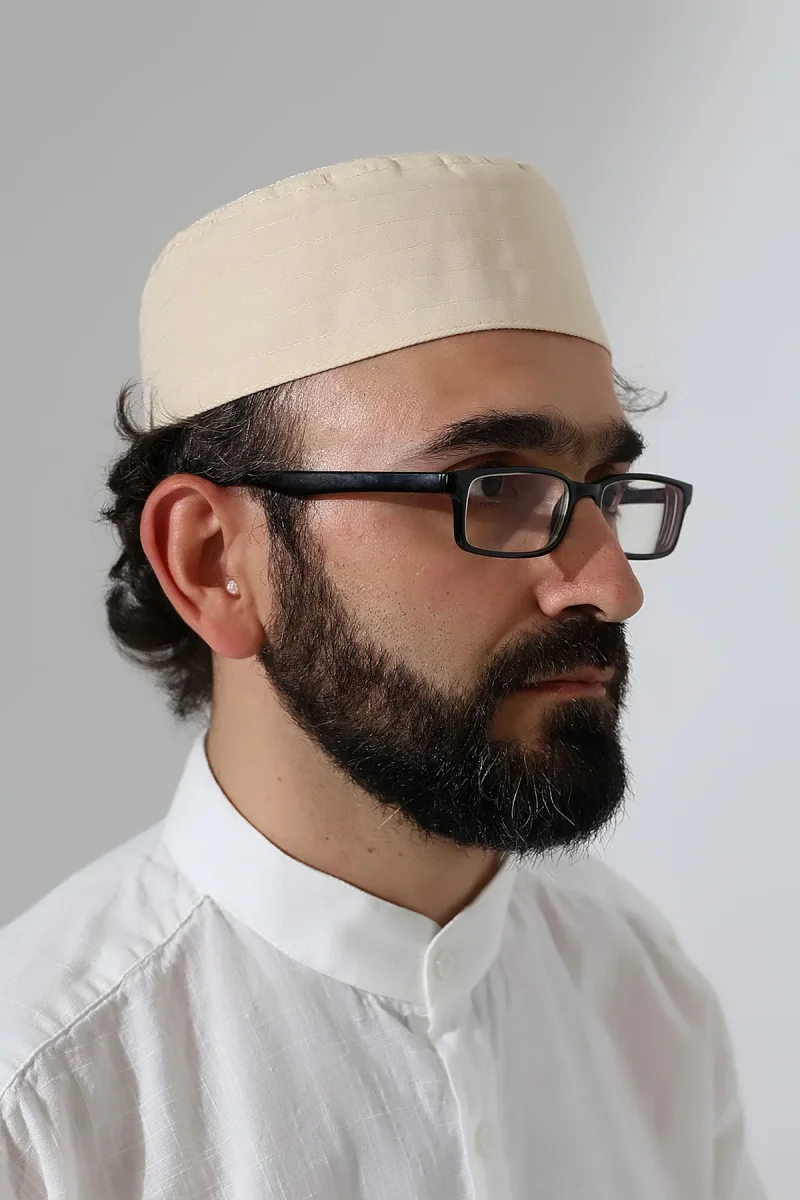 Elif Vav Nakışlı Kalıp Namaz Takkesi - Bej - 3