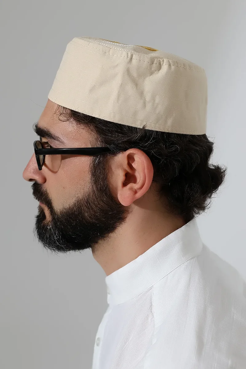 Elif Vav Nakışlı Kalıp Namaz Takkesi - Bej - 6
