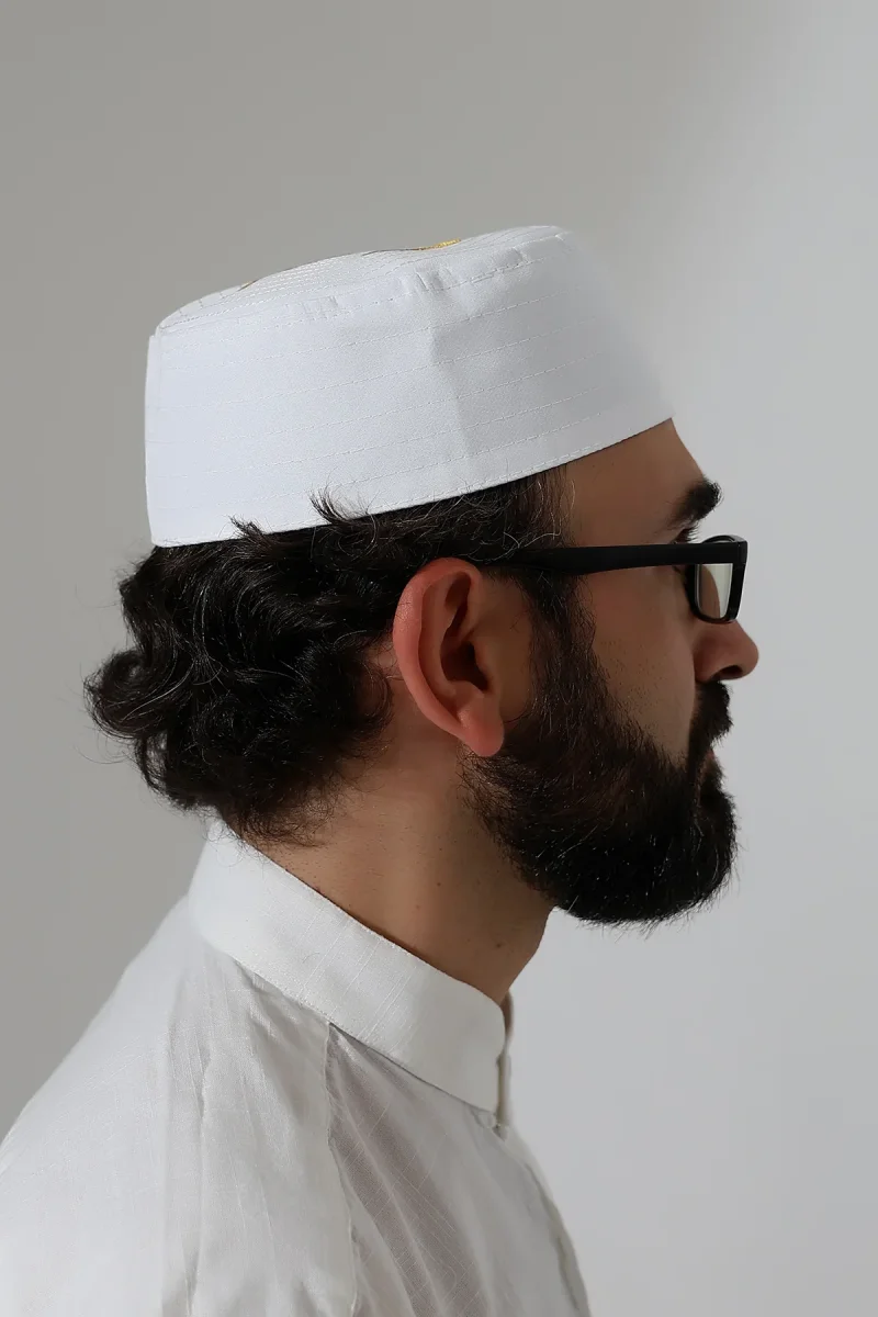 Elif Vav Nakışlı Kalıp Namaz Takkesi - Beyaz - 7