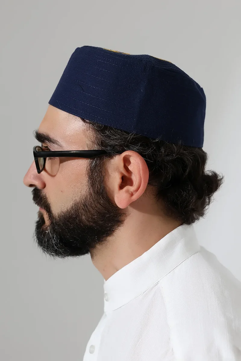 Elif Vav Nakışlı Kalıp Namaz Takkesi - Lacivert - 7