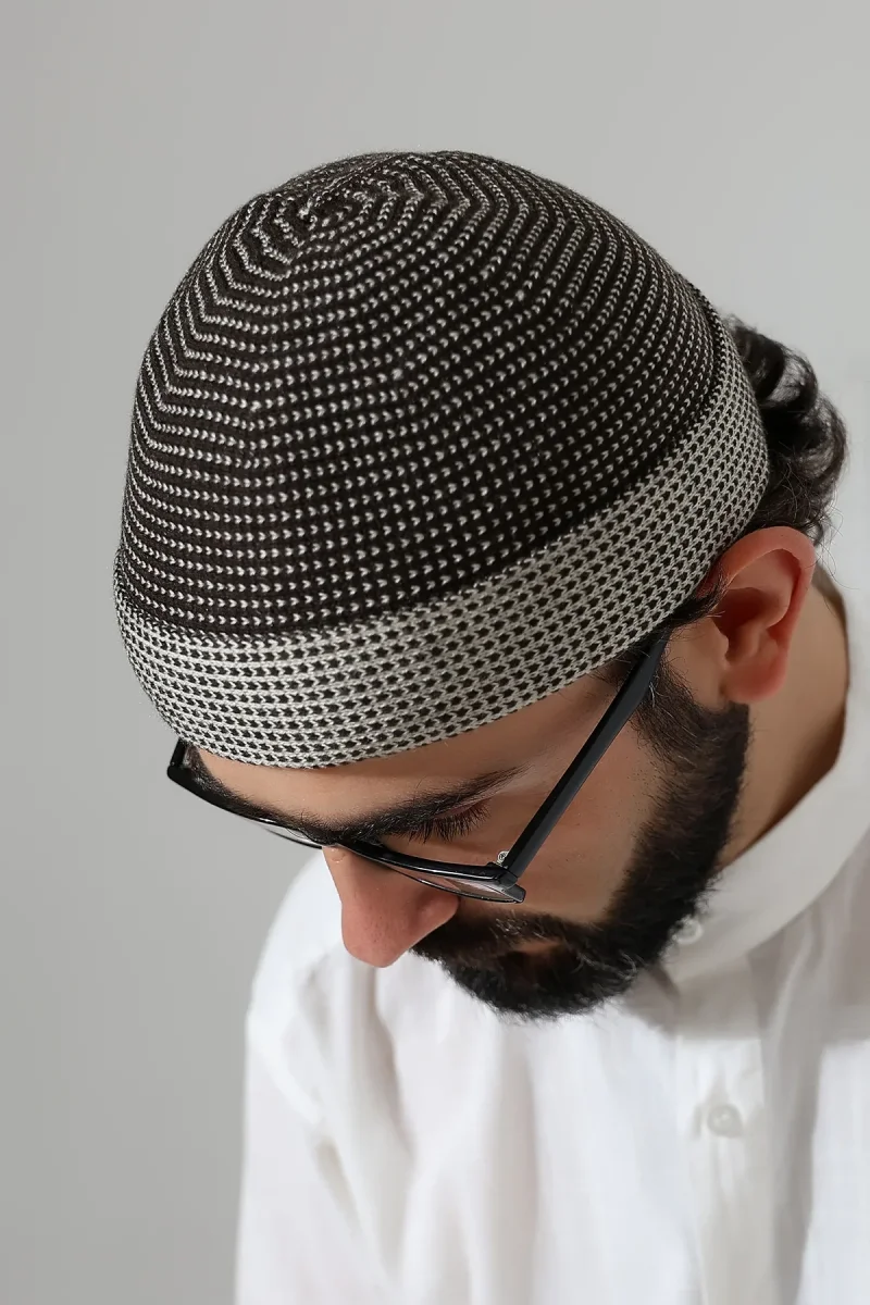 Erkek Kışlık Orlon Katlamalı Namaz Takkesi – Nokta Desenli - Kahverengi - 4