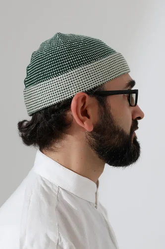 Erkek Kışlık Orlon Katlamalı Namaz Takkesi – Nokta Desenli - Yeşil - 3