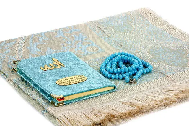 Father's Day Special Name Printed Velvet Coated Yasin Book Seccadeli Rosary Set - Blue Color - 2