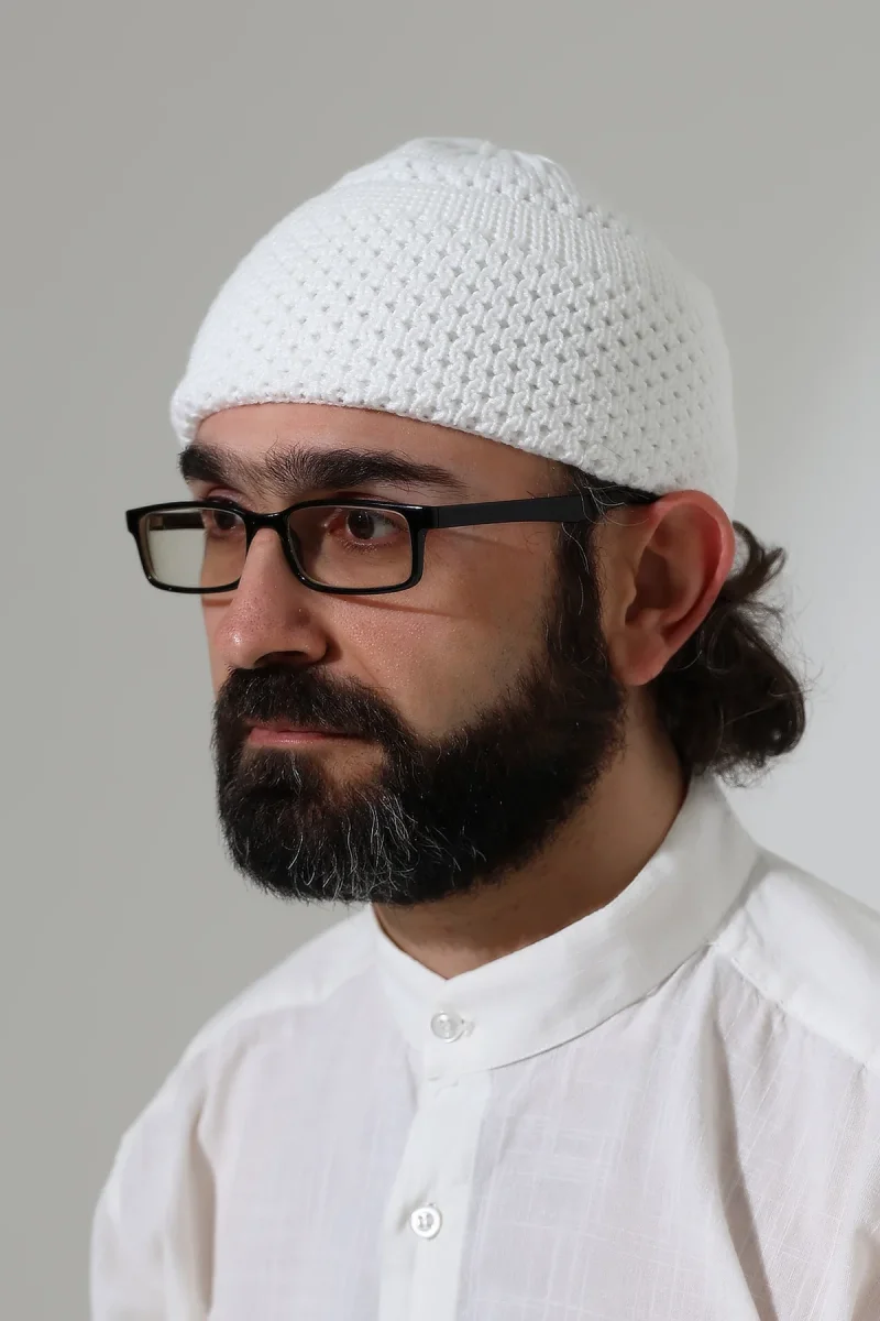 Fındık Desen Orlon Katlamalı Kışlık Namaz Takkesi, Sıcak Tutan Bere Takke Beyaz - 2