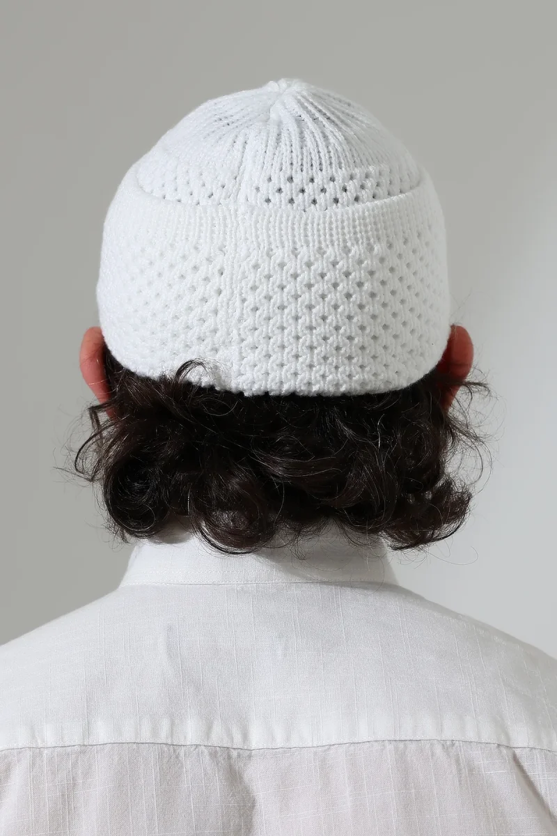 Fındık Desen Orlon Katlamalı Kışlık Namaz Takkesi, Sıcak Tutan Bere Takke Beyaz - 7